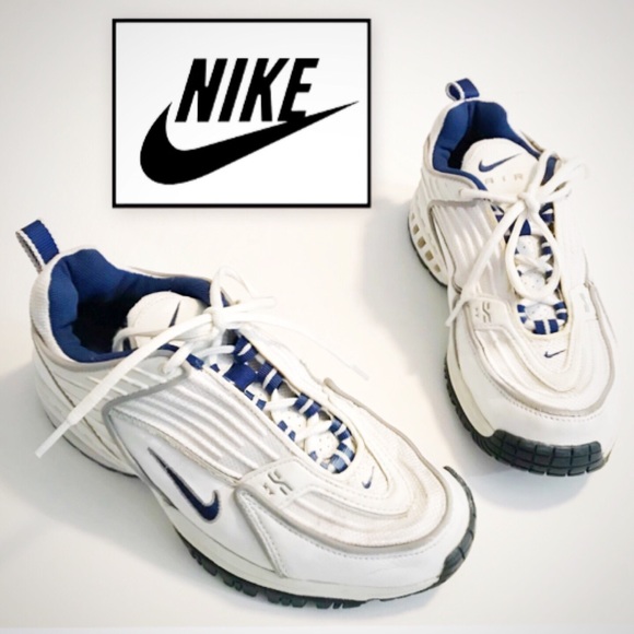 Nike Shoes - Nike Air, Woman’s Premium Leather Sneakers/Shoes